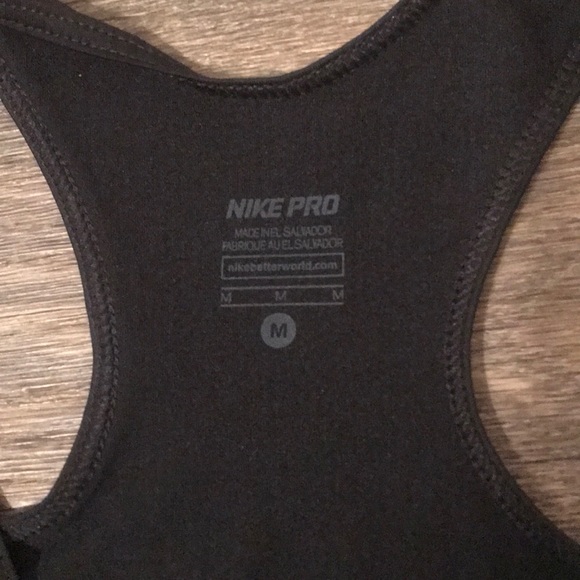 Nike DRI-FIT razor back tank top - Picture 3 of 3